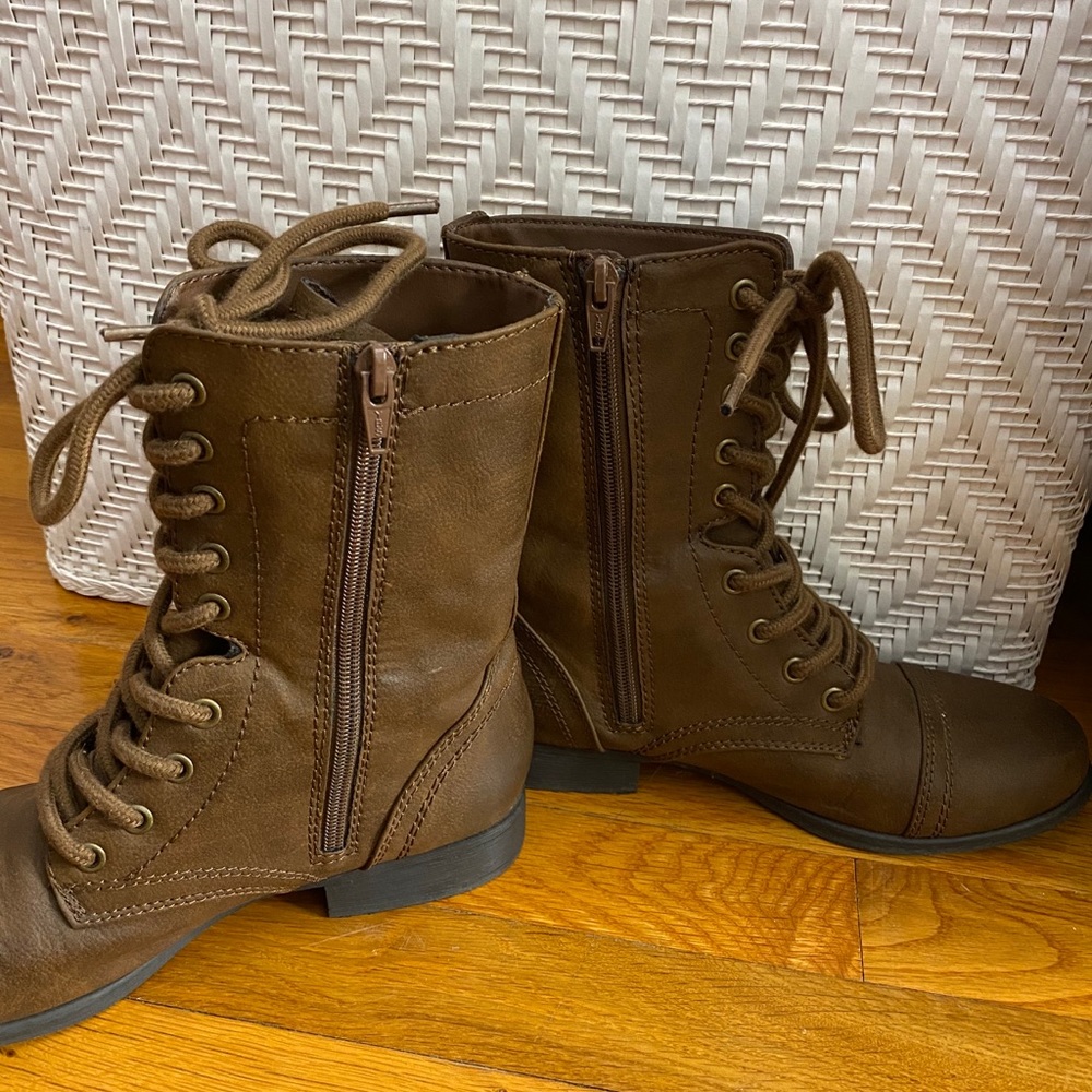 Combat boots - Picture 8 of 10